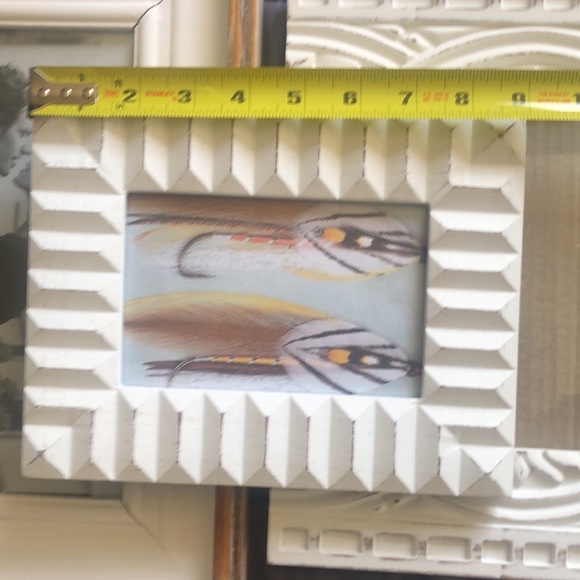 COPY - Set of three vintage look white wash photo frames. - Picture 3 of 6